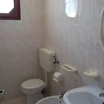 Apartment Comfy Seafront With Terrace