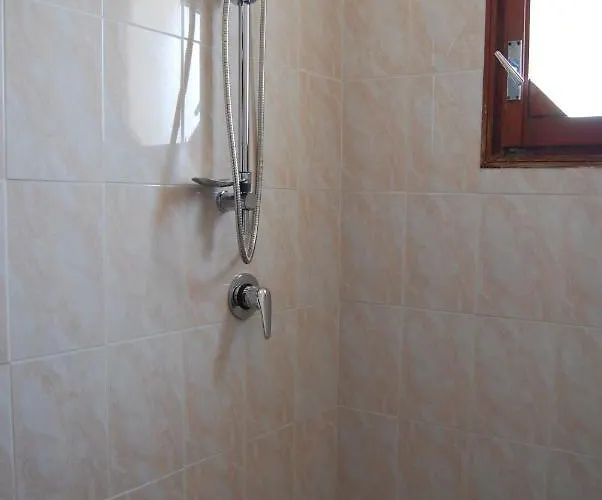 Comfy Seafront With Terrace